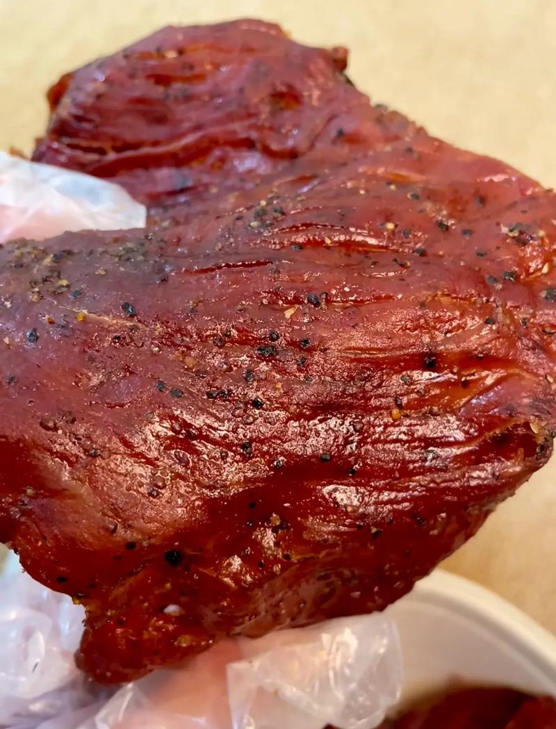 這個(gè)標(biāo)簽特產(chǎn)豬肉脯巨好吃!誰(shuí)懂啊!自家工廠生產(chǎn)的潮汕特產(chǎn)